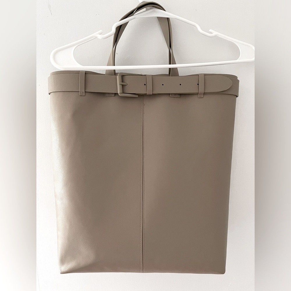 H&M men’s women’s unisex tote bag beige coated fabric